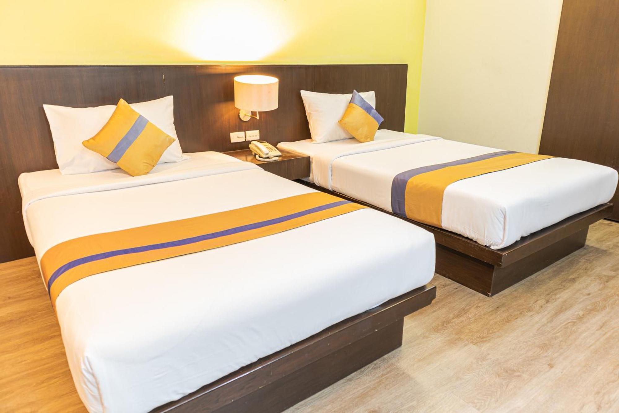 โรงแรม ซิตี้พาร์ค โคราช City Park Hotel Накхонратчасима Экстерьер фото