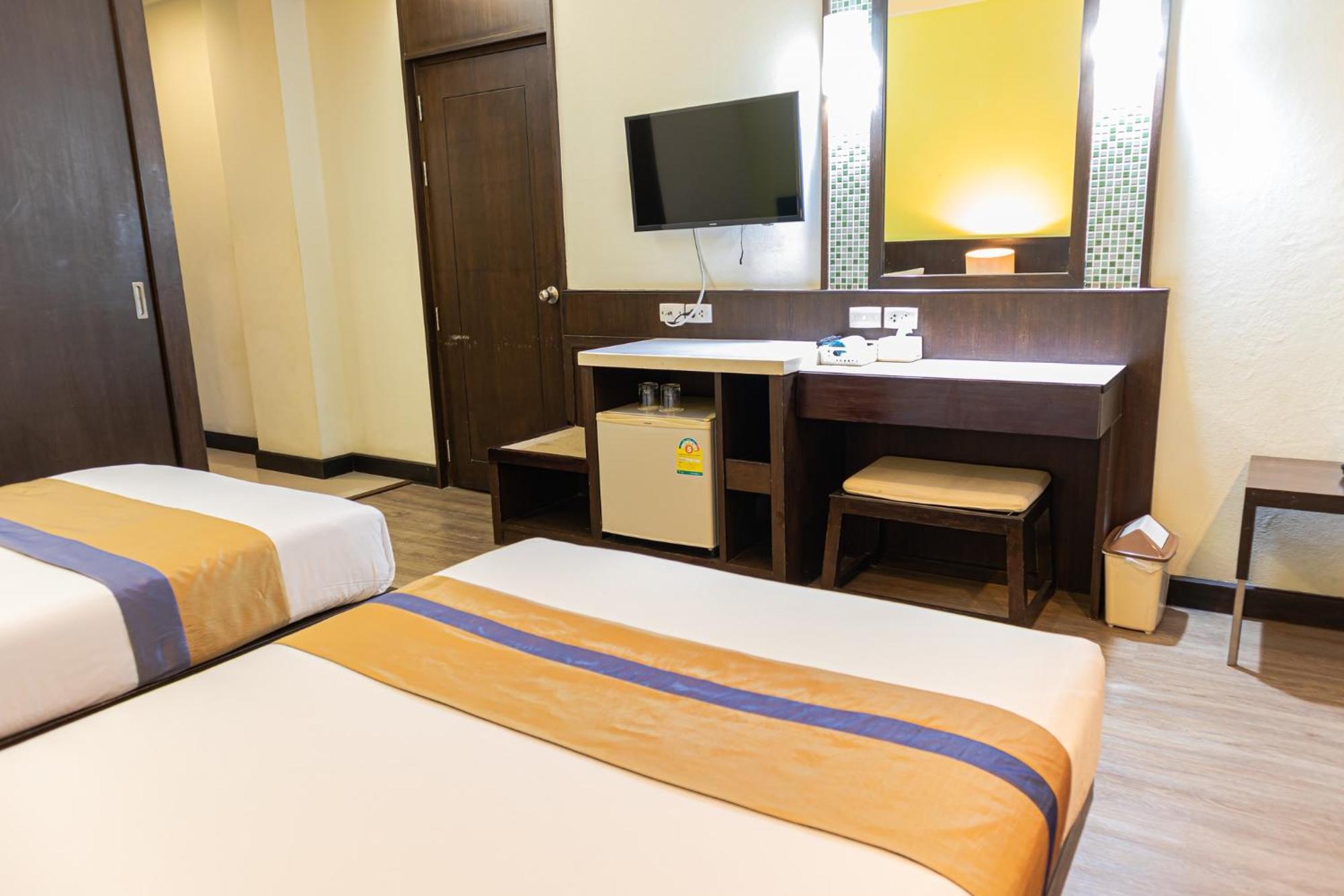 โรงแรม ซิตี้พาร์ค โคราช City Park Hotel Накхонратчасима Экстерьер фото